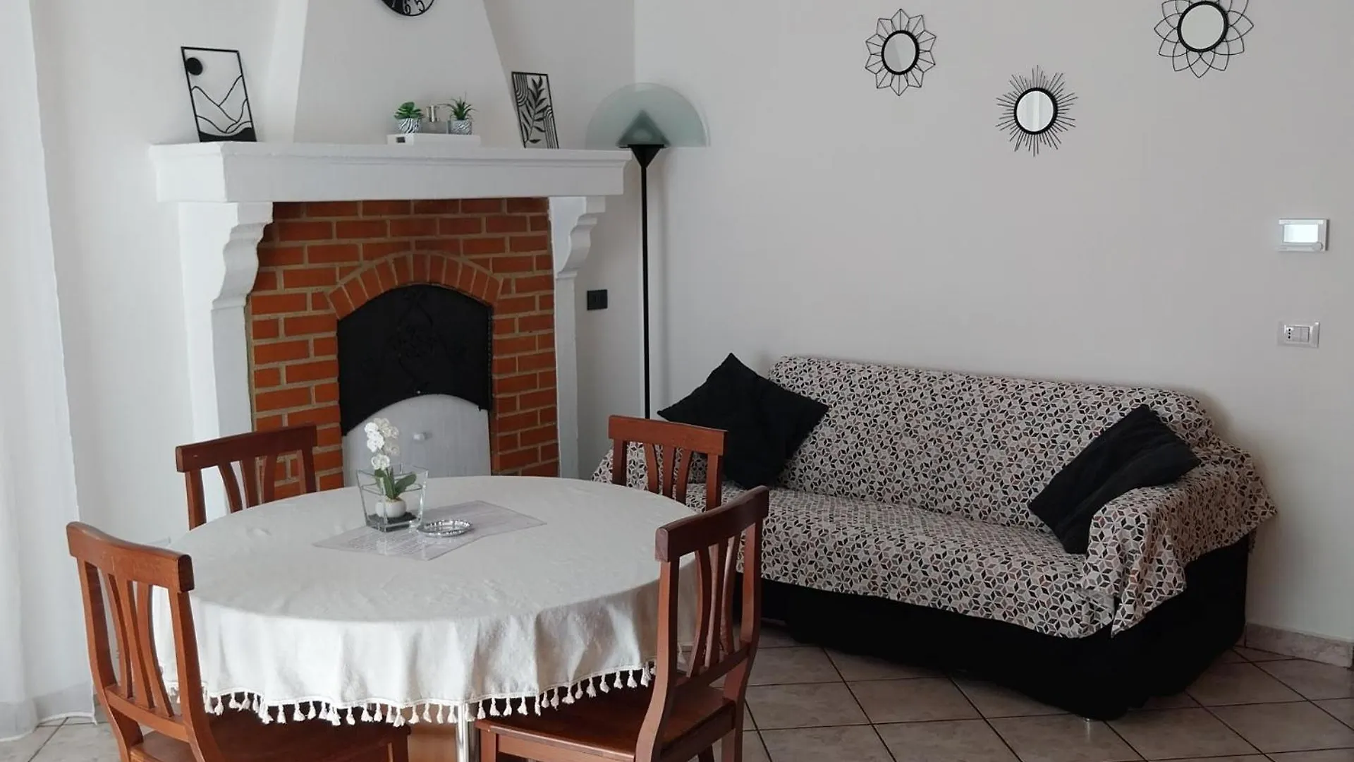 Casa Peppo Διαμέρισμα Lezzeno